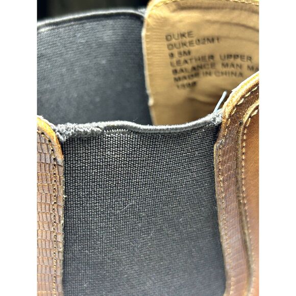 Steve Madden Duke Chelsea Ankle Boots Men's Sz 9.5 Tan Leather Upper Brown Sole - Picture 6 of 16